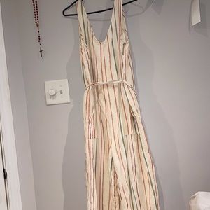 Medium American Eagle White/Cream Jumpsuit